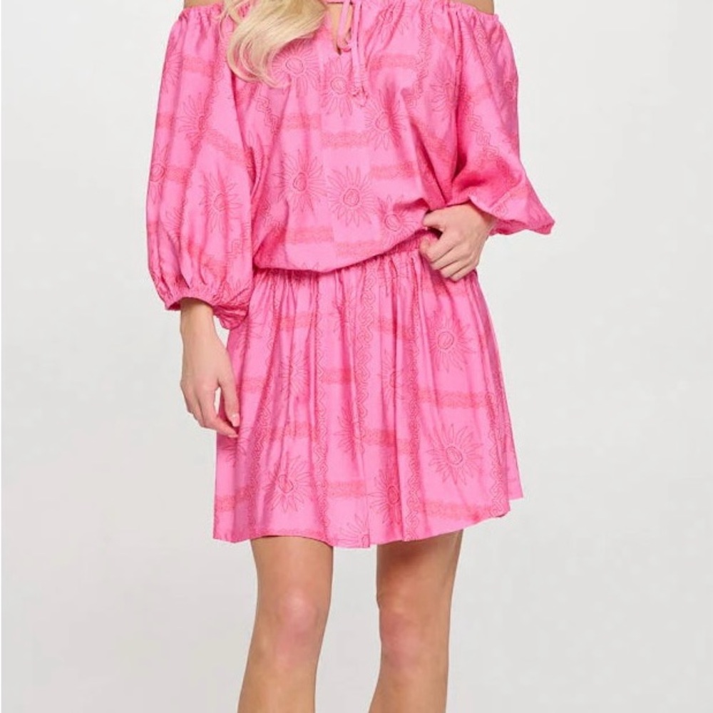 NWT Medium Meet Me in Santorini Solstice Glow Top and Skirt Set